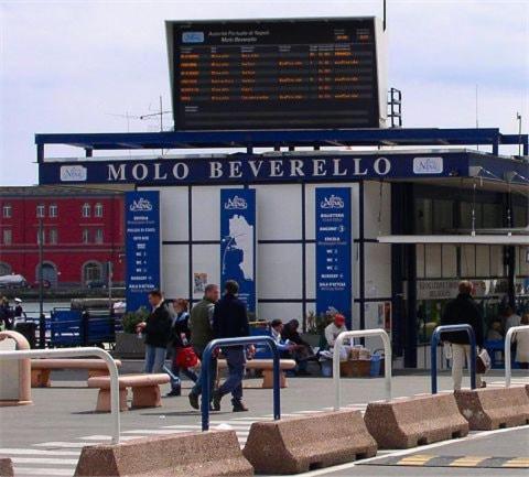 Zefiro Nel Cuore Della Citta Appartement